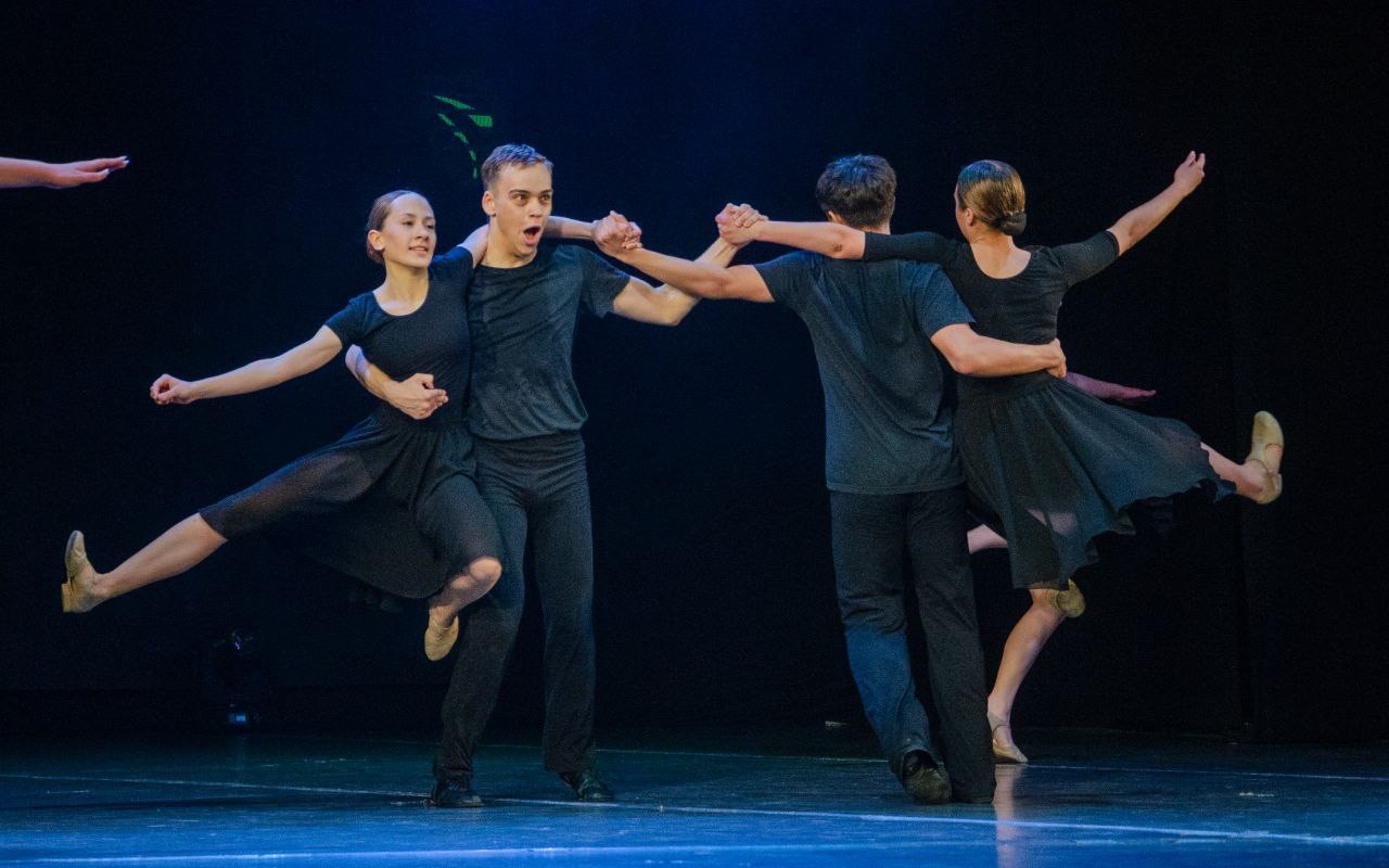 Класс-концерт выпускников студии театра танца «Роза»!