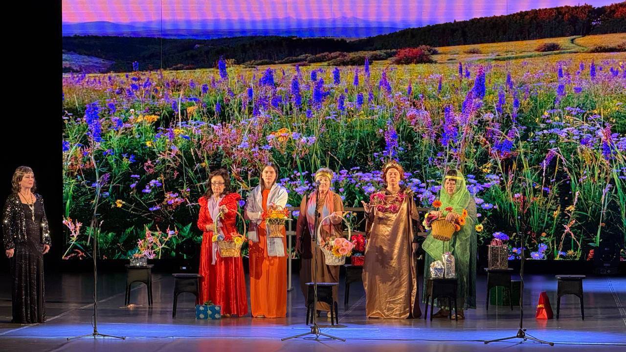 Международный день театра состоялся в общественном клубе «Оптимисты»