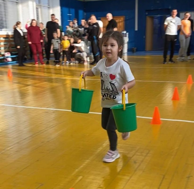 ВЕСЕЛЫЕ СТАРТЫ В ШКОЛЕ РАННЕГО РАЗВИТИЯ ЛИЧНОСТИ