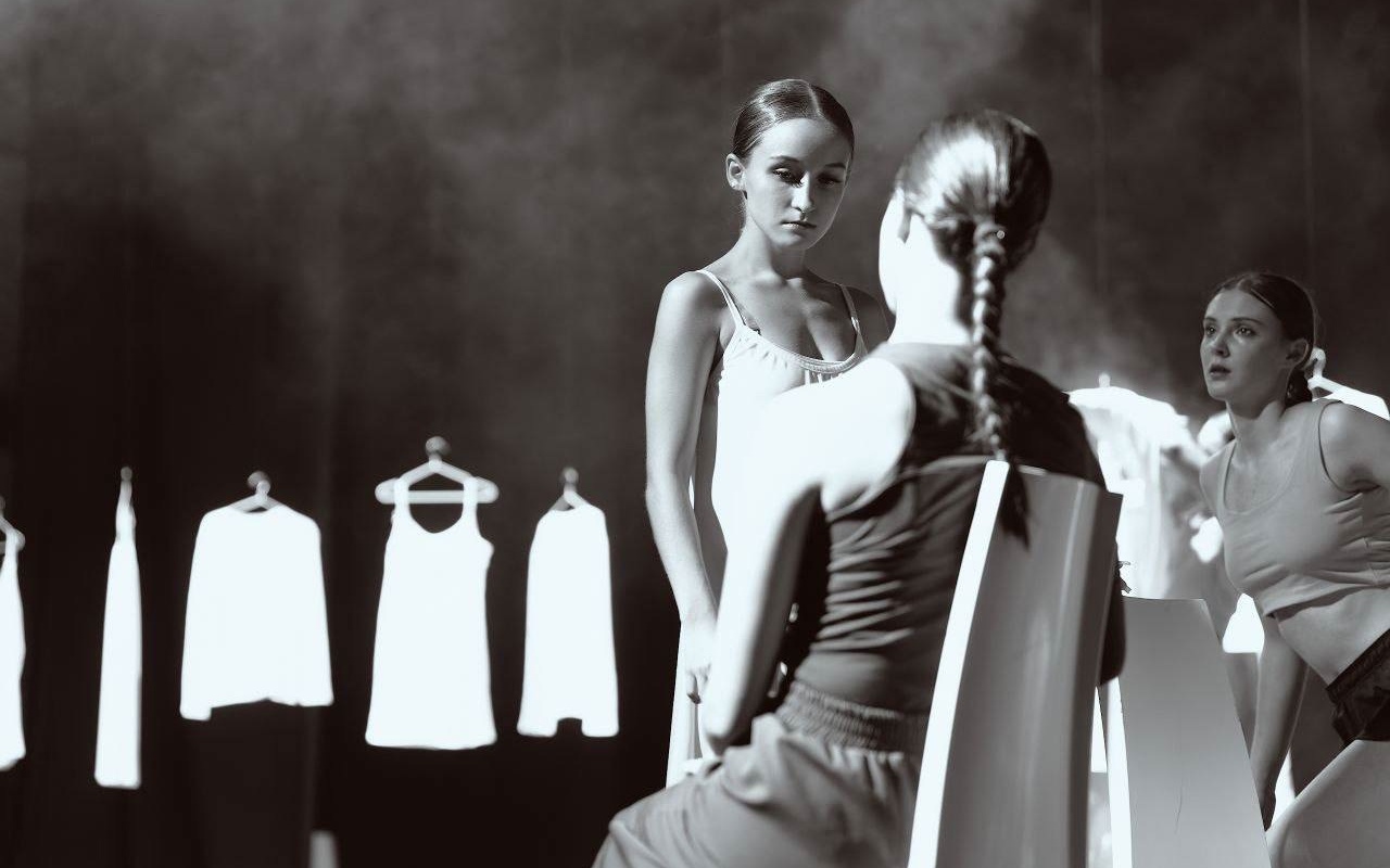 НОВОГОДНИЕ КАНИКУЛЫ