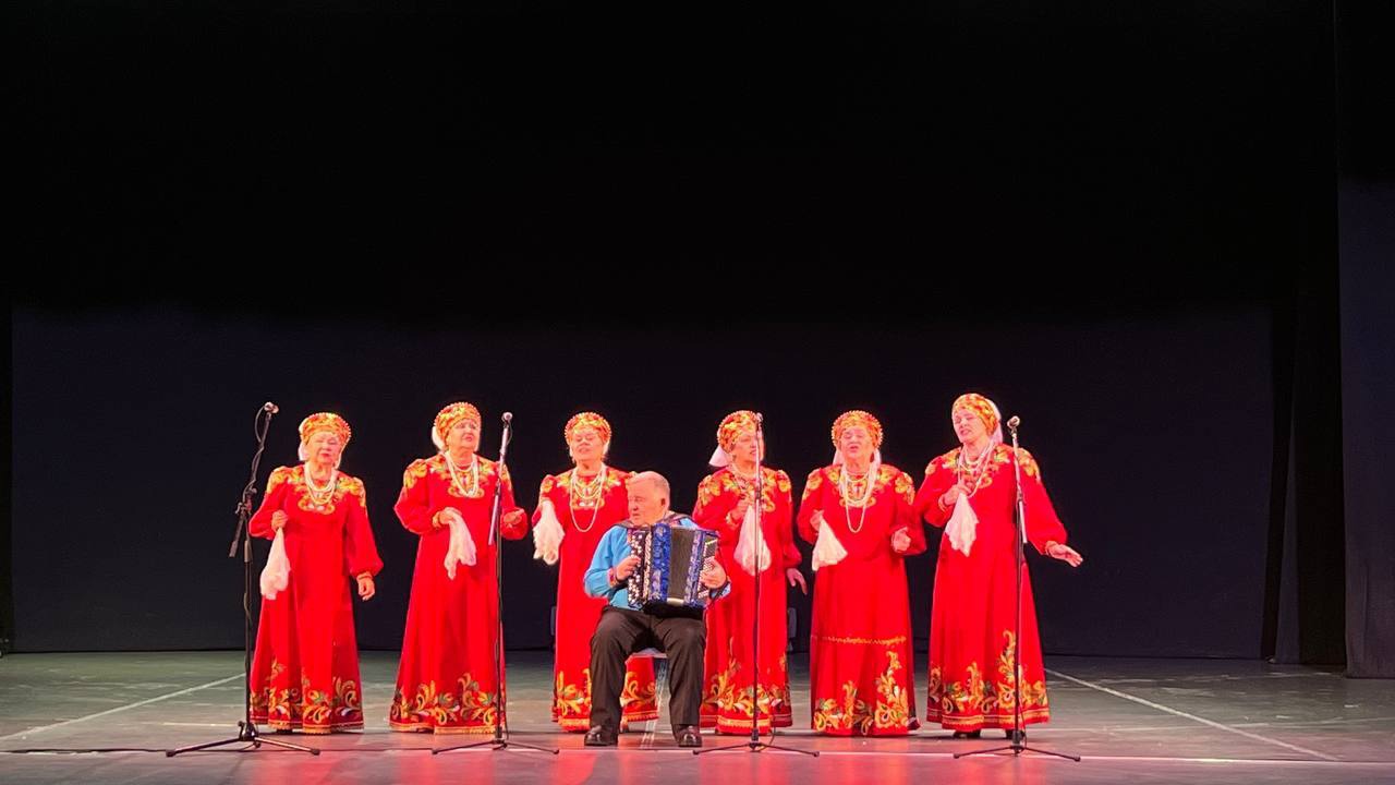 «Театр — это просто театр, творчество и любовь»