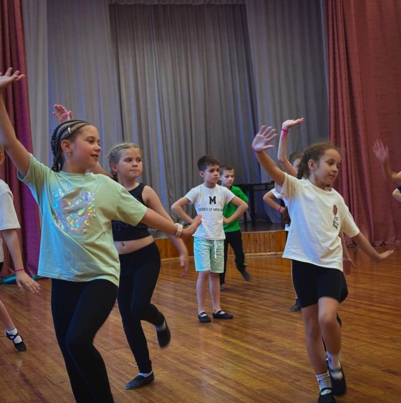 арт продлёнка день 3 волшебство театра и народные традиции (5).jpeg