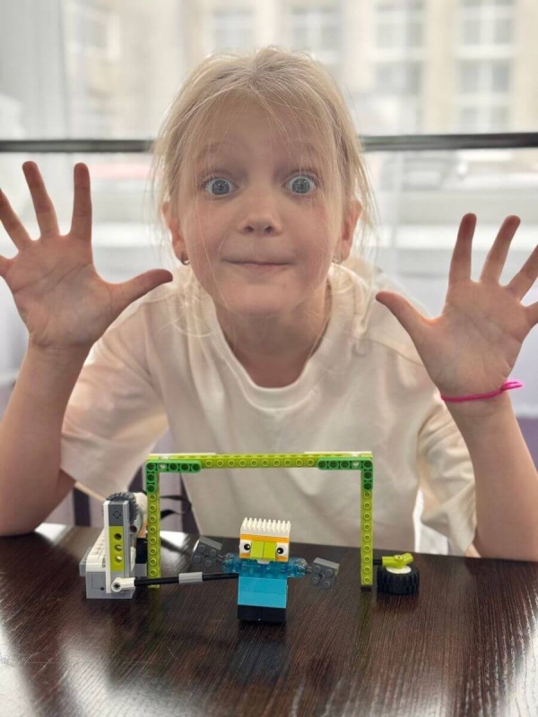 ВОСЬМОЙ ДЕНЬ (6).jpeg