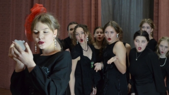 ПРЕМЬЕРНЫЕ СПЕКТАКЛИ