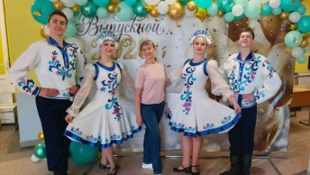 ЗВОНКО, ЯРКО И ОТ ВСЕГО СЕРДЦА! 