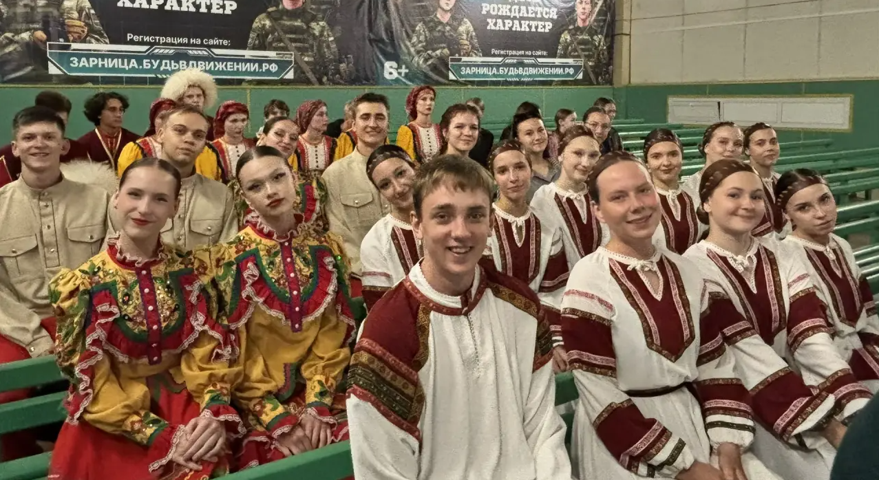 Творческая смена театра танца «Роза» в лагере «Дружных»